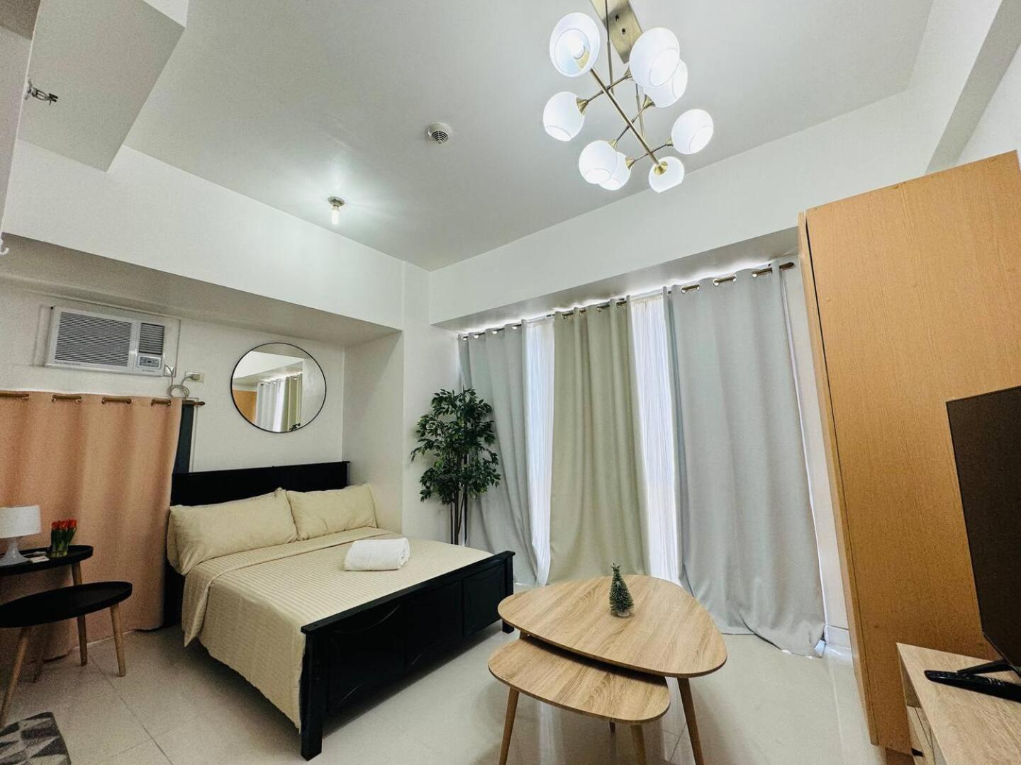 Studio At Viceroy T4 Florence Way Манила Экстерьер фото